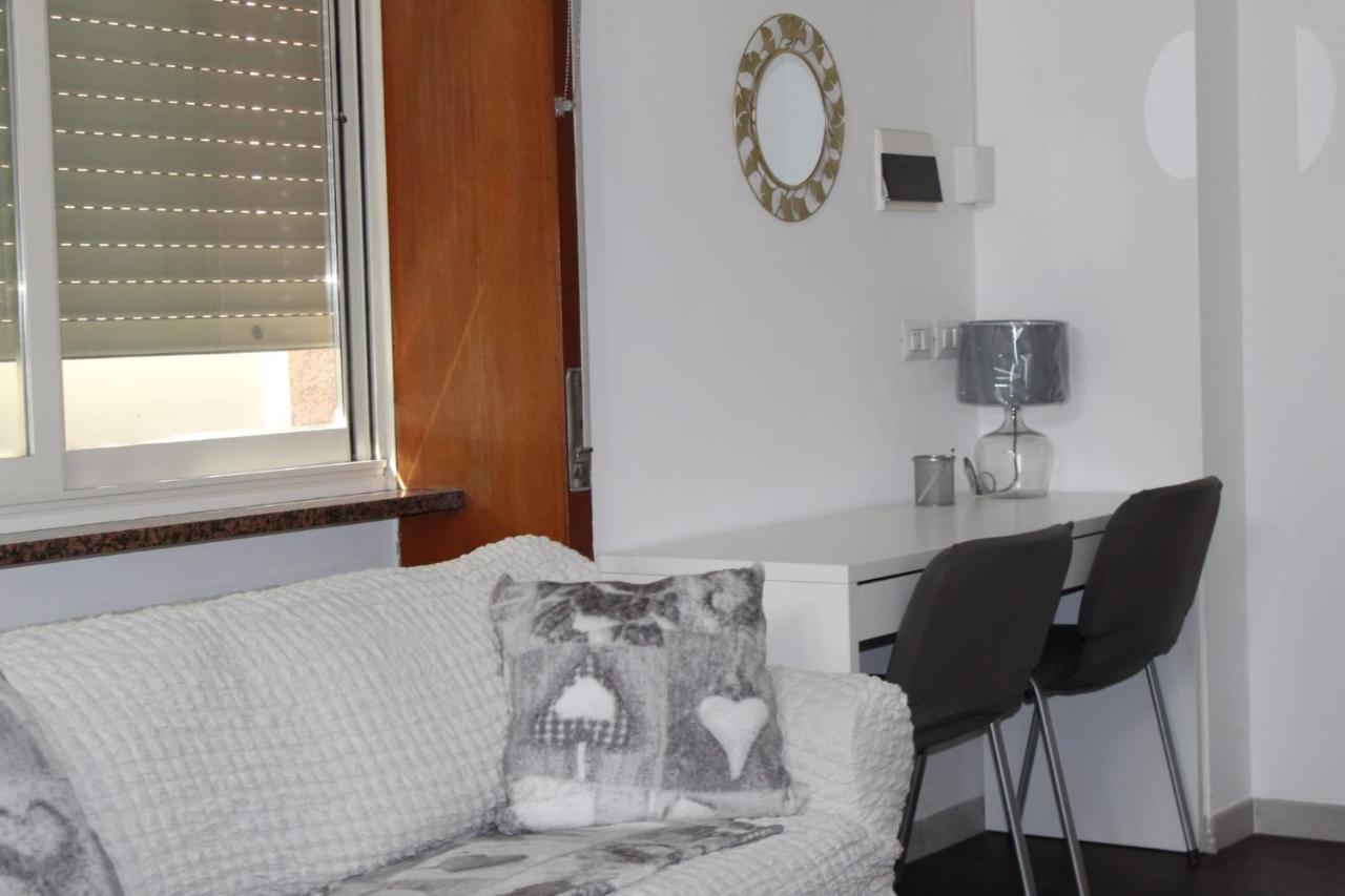 Appartement Chez Les Sœurs à Pompéi Extérieur photo